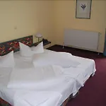 Lindenberger Hof 3* Ahrensfelde