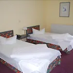 Lindenberger Hof Hotel 3*