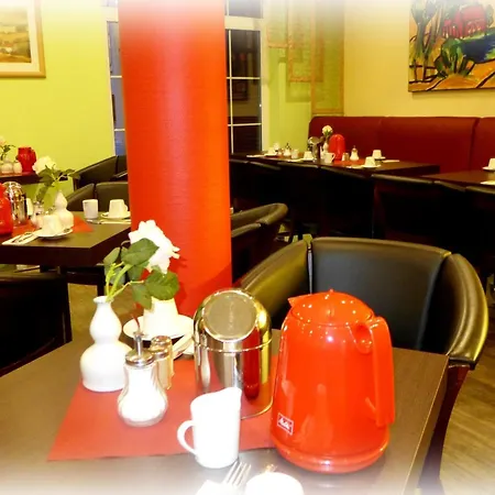 Lindenberger Hof Hotel Ahrensfelde