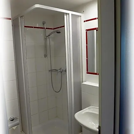 Hotel Lindenberger Hof 3*