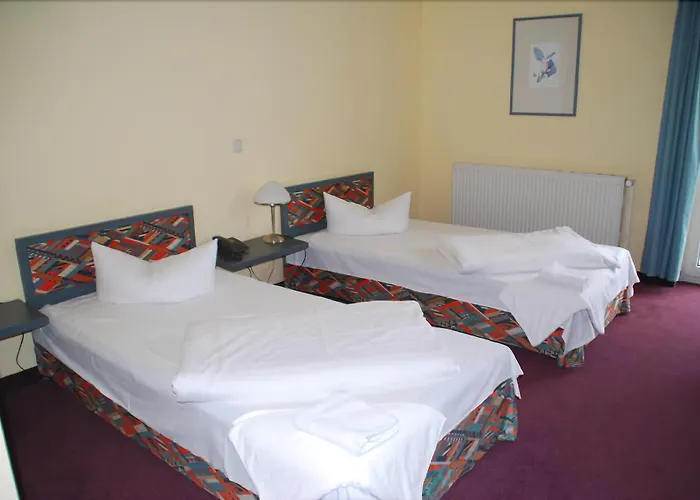 Lindenberger Hof فندق 3*